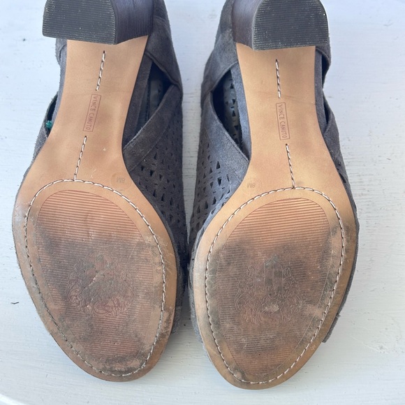 Vince Camuto Cranita Gray Suede Peeptoe Booties Size 8 - Picture 6 of 6